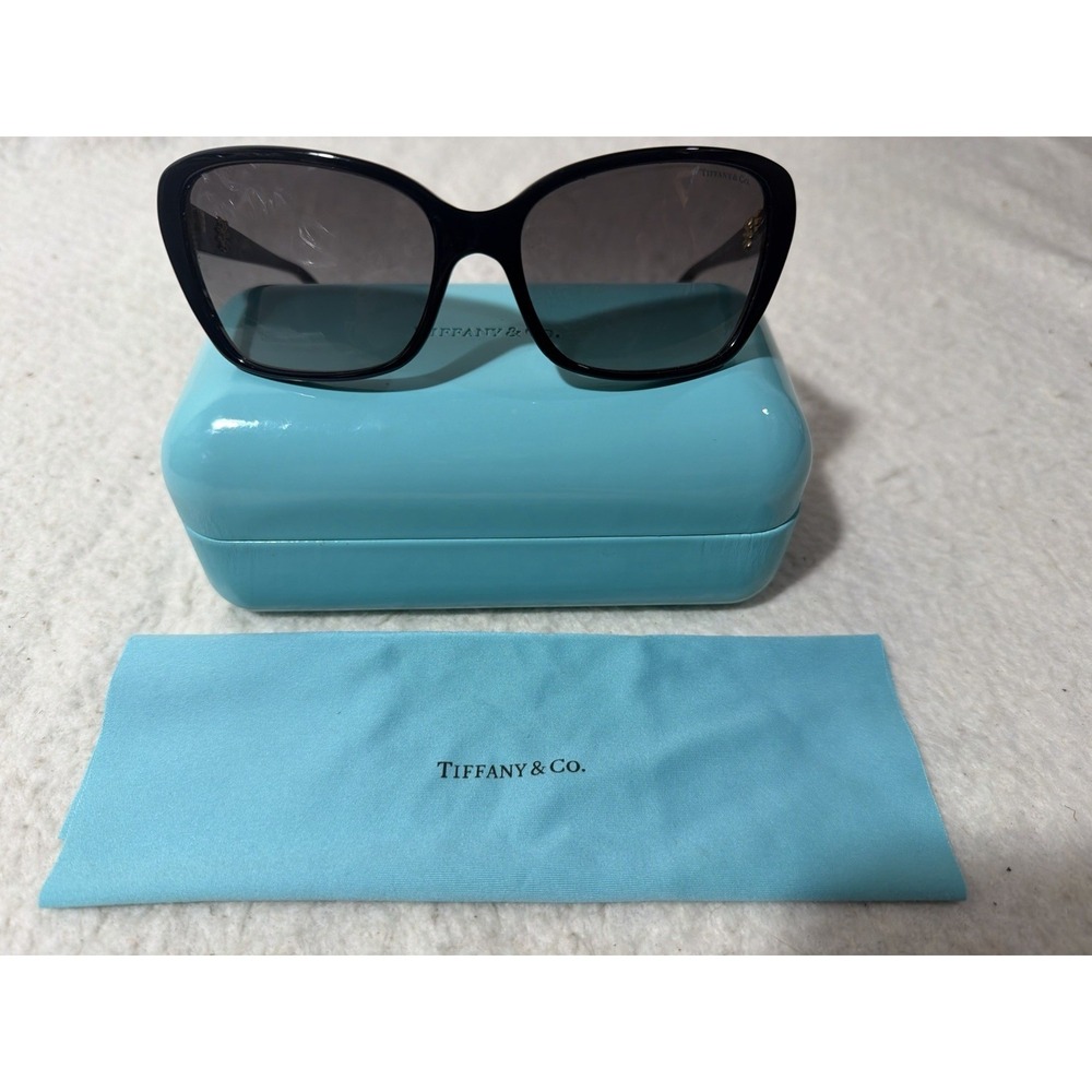Tiffany Co TF4069B Womens Black Floral Sunglasses Glam Chic Italy Case 58mm